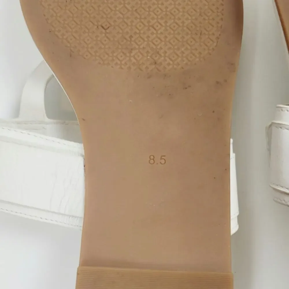 Tory Burch gently pre
